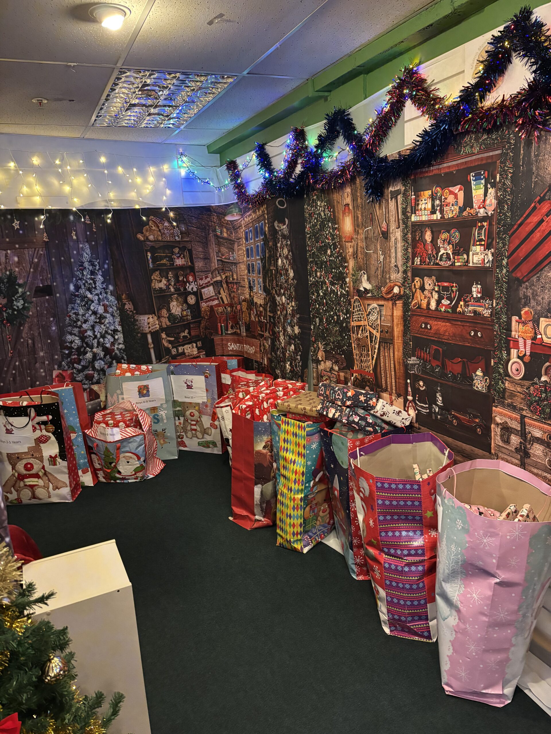 Santas Grotto 4
